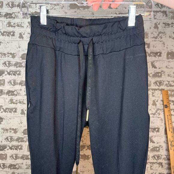 Gymshark | women black athletic legging pants - Picture 1 of 11